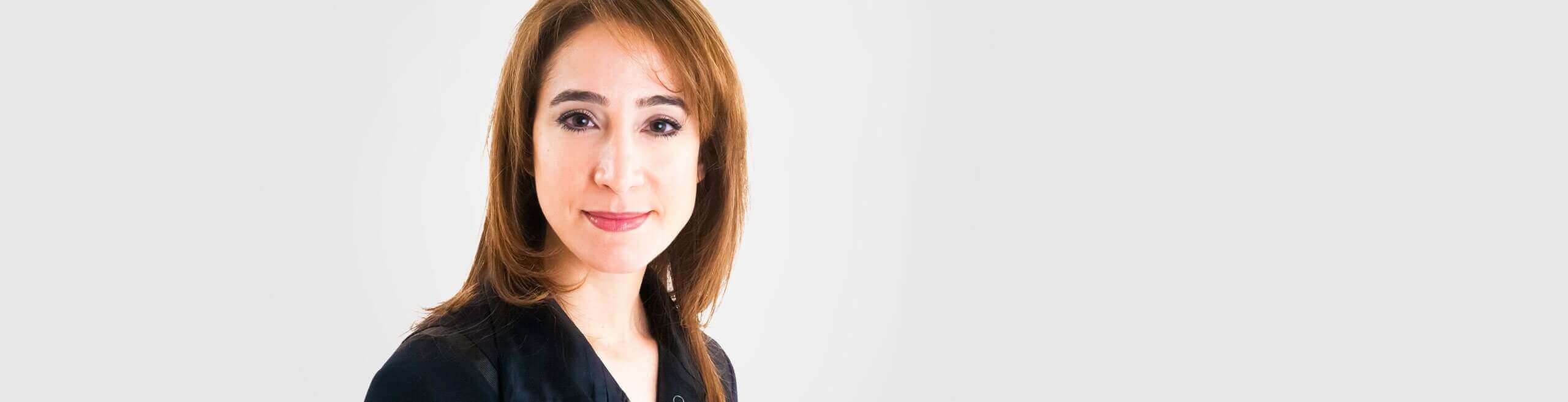 Dr Pari Shams